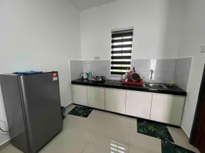 FAMILY STUDIO HOUSE - SHAH HOMESTAY PULAU INDAH - Image 4