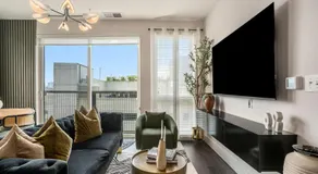 Quaint Midtown ATL Oasis-FreeParking And Amenities - Image 2