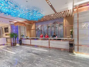 Zhong Rui Hotel - Image 5
