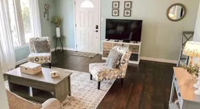 Lemon Bay Hideaway, Retro Beach Bungalow - Image 2