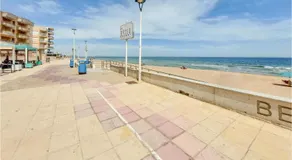 2 Bedroom Beach Front Apartment In Bellreguard - Image 5