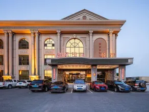 Longyuan Holiday Hot Spring Hotel - Image 3