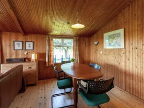 Peaceful Holiday Home near Centre in Burgh Haamstede - Image 1