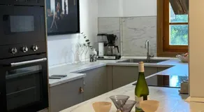 Beautiful Apartment in Puerto de la Duquesa Marina, Steps from the Beach - Image 3