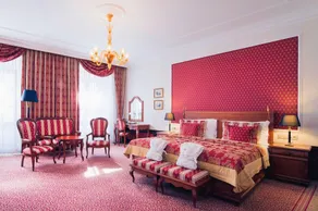 Arcadia Boutique Hotel - Image 2