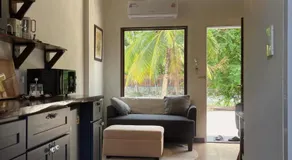 Phimai Pond House - Image 2