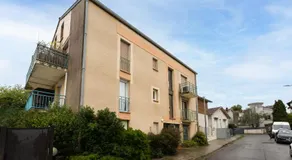 Studio 27m² sur la Côte Pavée avec parking privé - Image 4