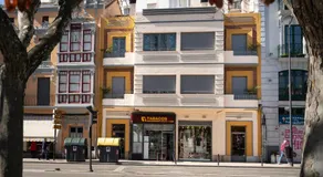 Zamora Suites Central - Image 4