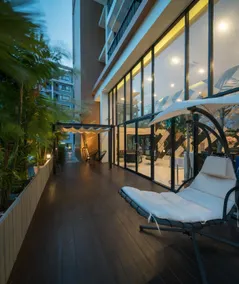 Capetown Sriracha Residence - Image 4