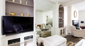 Kinnerton Street by onefinestay - Image 2