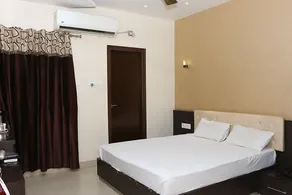 Sea rock hotel - Image 5