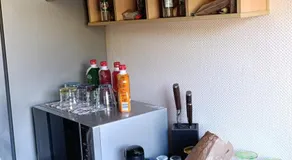 Weltoffenes privates Gästezimmer bei LGBTQ freundlichen Gastgeber der mit in der Wohnung lebt - Image 2