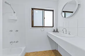 Coastal Cottage - Cannonvale - Image 4