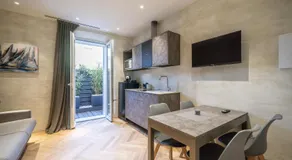 Sea Garden Apartments & Rooms - Image 5