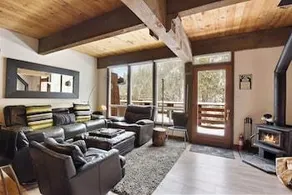 Alpine Manor Retreat Mountain Relaxation - Image 1