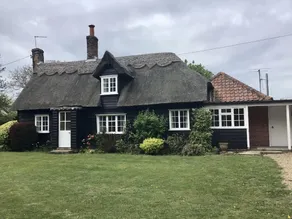 Thatched Cottage - Image 3