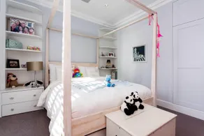 Chelsea Family House - impressive retreat, relax, secure - Image 5