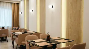 Stars Hotel - Image 4