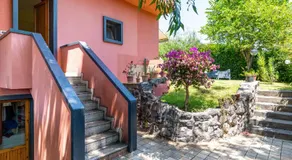 GuestHost - Naxos Seaside Apartment with Gardens, Parking and Swimming Pool - Image 5