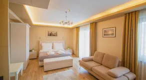Christi's Hotel Borova - Image 2
