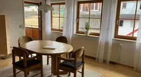 Großzügige, helle 3,5 Zimmer Wohnung - Image 3
