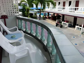 Rabbit Mansion Patong Hotel - Image 4