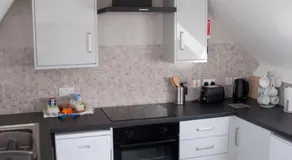 The Square Guest Apartment - Image 4