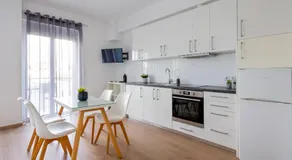 Boutique Studios near Airport - Image 5