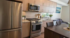 Premier Downtown Koreatown Apartment - Image 2