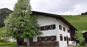 Kinderfreundliche wunderschöne Wohnung mit Garten und Terrasse | Gartenblick - Image 3