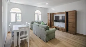 Apartamento centro ciudad patio cuarenta 2B - Image 2