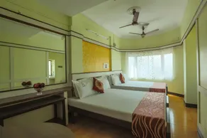 KRR Grand Inn - Image 2