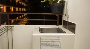 Sunshine Hostel - Image 4