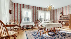 The Nicholson Inn - Image 2
