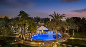 Metropolitan Al Mafraq Hotel - Image 3