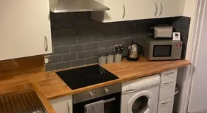 Cosy 1 Bed Home @Stevenage - Image 3