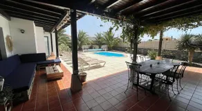 Villa spacieuse et lumineuse avec piscine Chauffée - Image 3