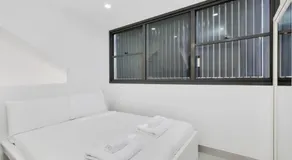 Boutique Studio in Surry Hills - Image 5