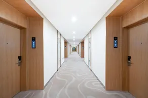 United Airlines Hotel (Urumqi Airport) - Image 4