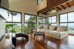 Carani Grand Villa by Calli Rooms - Image 2