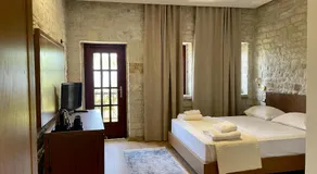 Valta Hotel - Image 2