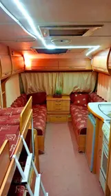 Caravan with charming mountain view - Image 2