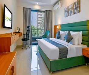 Limewood Signature - Golf Course Road - Image 2