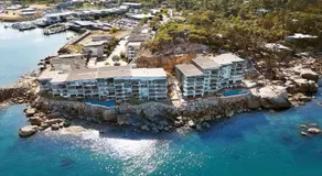 Beachfront - Nelly Bay Apartment - Image 3