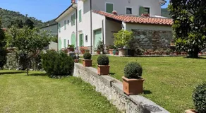 'Il Casale di Giova' Tuscan Farmhouse - Image 4