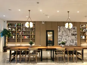 Hanting Premium Hotel Gonghe Qinghai Lake South Street - Image 3