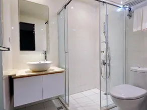 YES Inn - Image 5