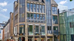Sonnig, modern, zentral mit Parkhaus nebenan checkin123 - Image 2