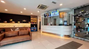 Smile Hotel Balakong Kajang - Image 2