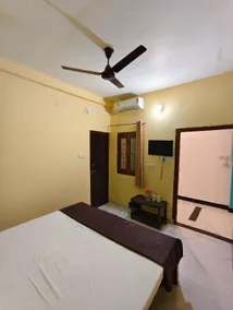 MAYUR paying Guest house - Image 2